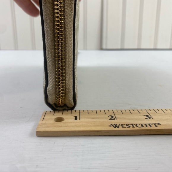 Michael Kors Women’s Beige Signature MK Monogram Logo Zip Up Wristlet Wallet - Picture 11 of 12